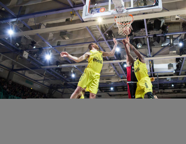 还是澳大利 还是澳大利